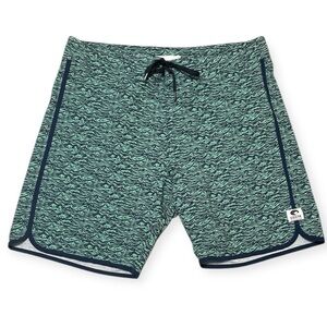 NWT Costa Boardshorts Waist 36 Wave Pattern Fishing Coast Boating Swim Trunks